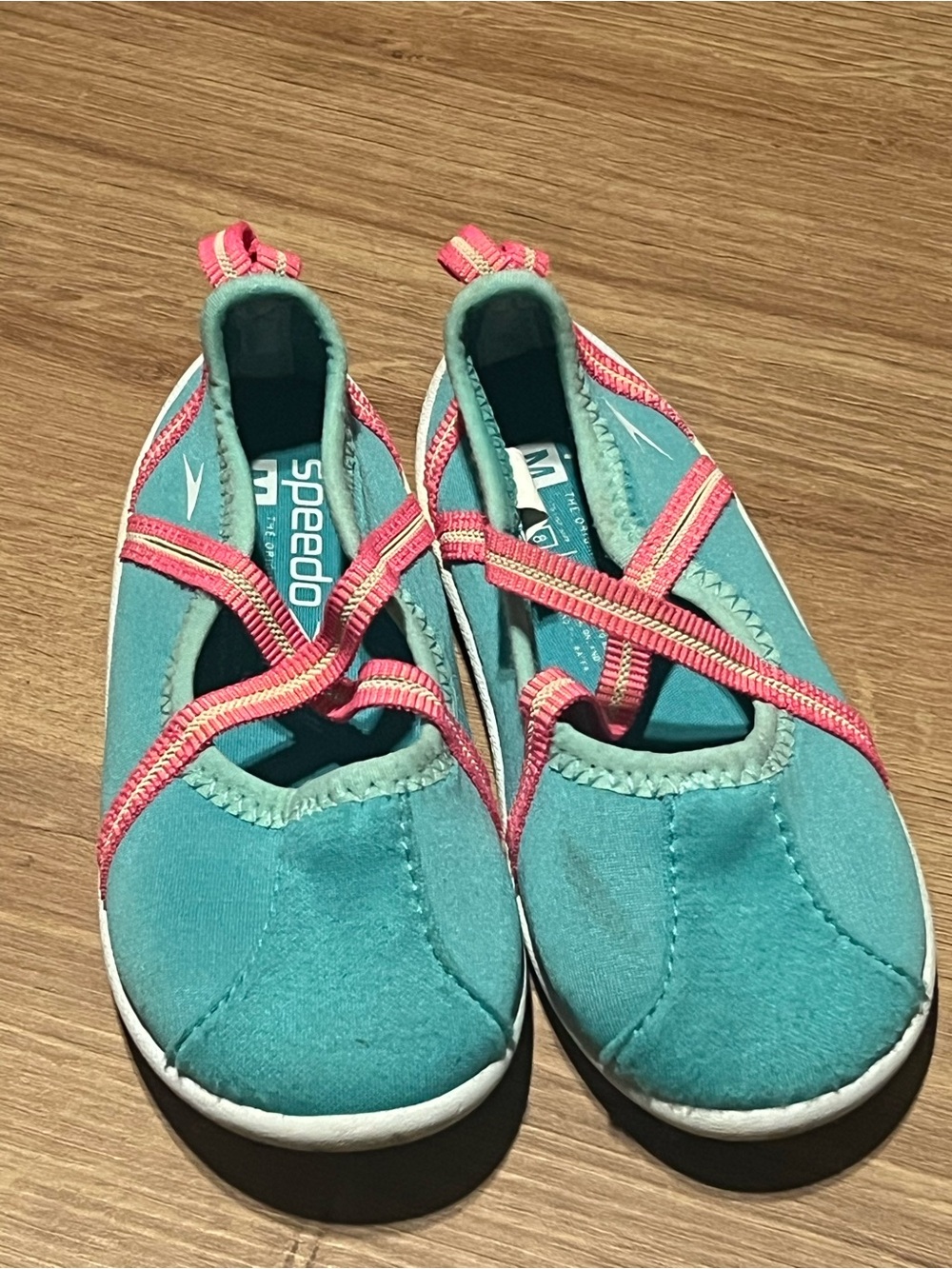 Speedo Girls Teal and Pink Elastic Strap Water Shoes